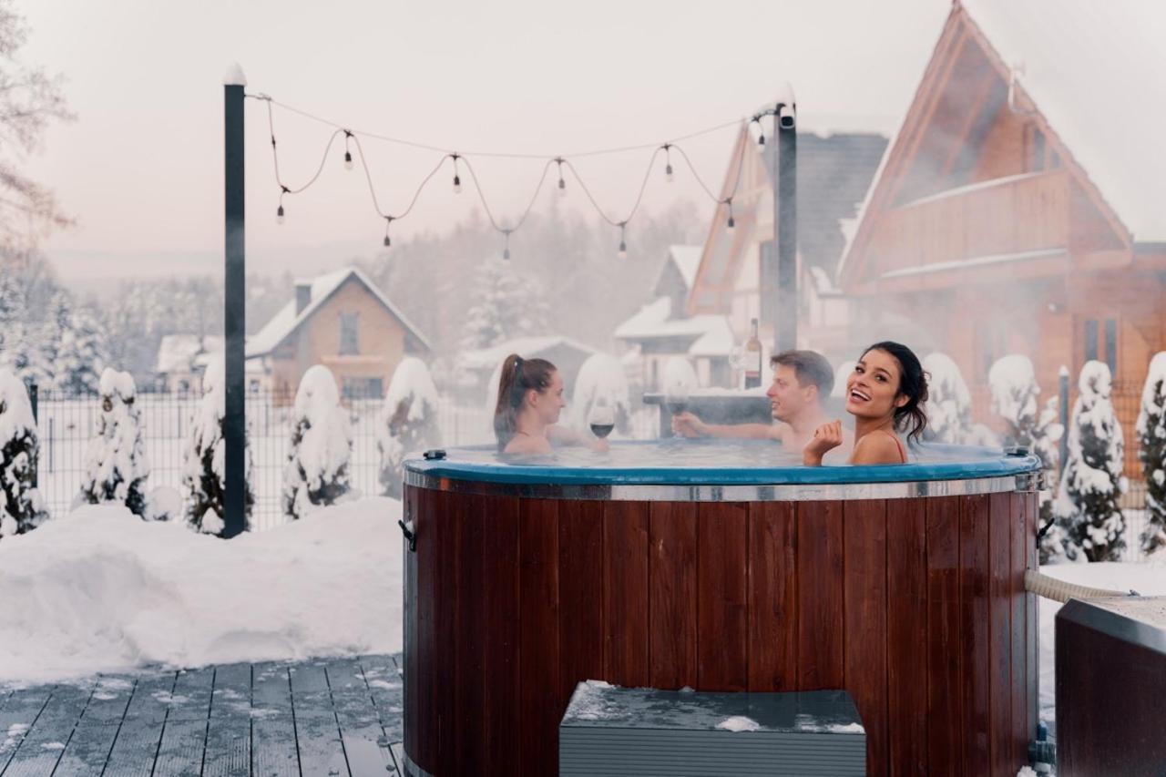 Dolina Barw - Caloroczne Domki Na Wynajem รับกา ภายนอก รูปภาพ